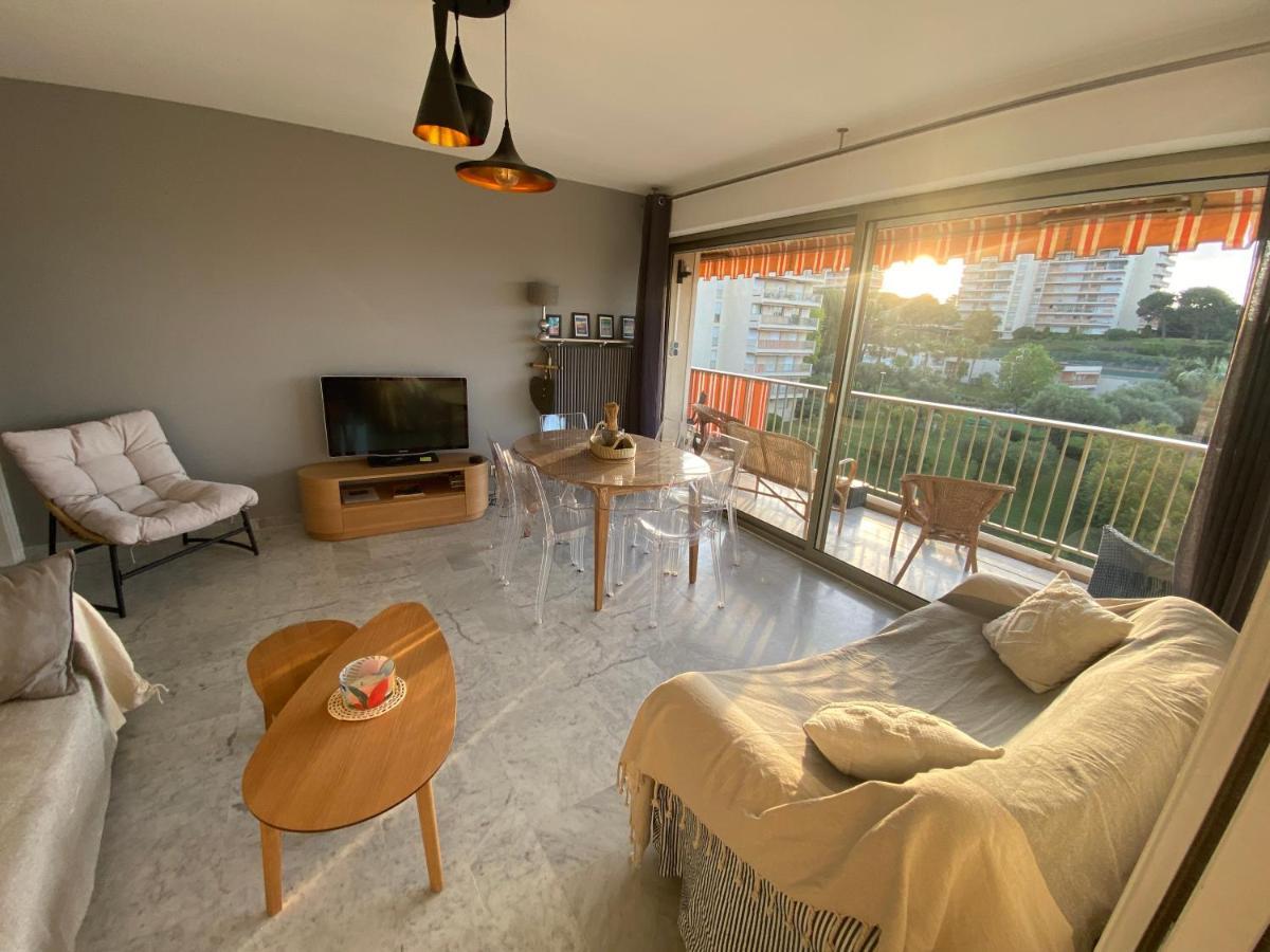 Juan-les-pins, 4 Pieces, 80m2, Luxe Piscine Tennis Apartment